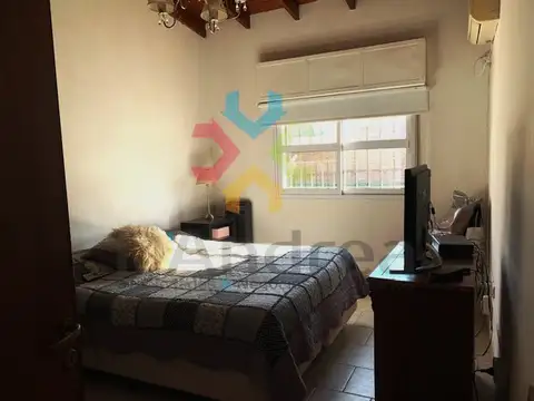 Venta / Oportunidad linda casa quinta en 109 entre 2 y 4