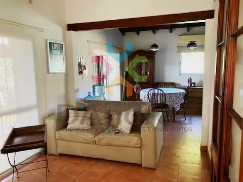 Venta / Oportunidad linda casa quinta en 109 entre 2 y 4