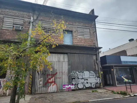 Venta galpón Ramos Mejía 560 m2