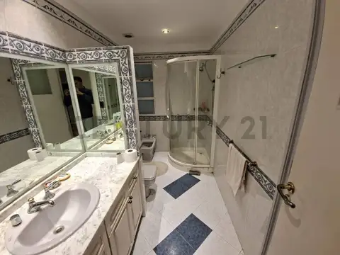 Departamento en Alquiler de 3 dormitorios