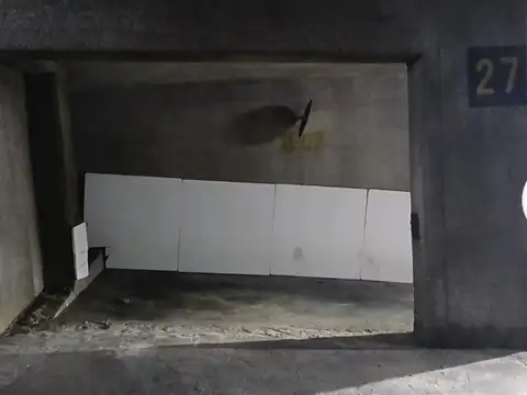 Cochera en Venta en La Plata [Cod: 2870]