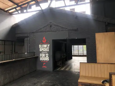 Local en Venta en City Bell, USD 295.000