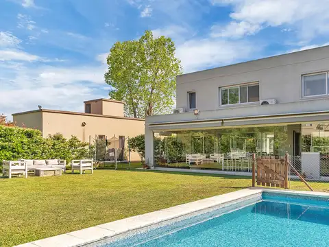 Muy linda casa en Los Tacos II  NUEVO VALOR