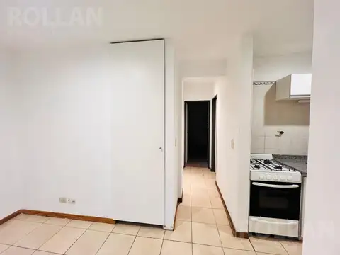 VENTA Hermoso Departamento 3 ambientes con 2 balcones en Villa Ballester en complejo