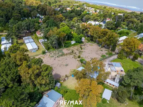 Calle La Argentina 200