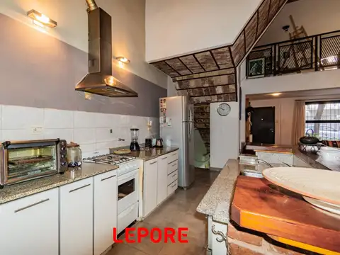 Depto Tipo Casa en Venta 125 años