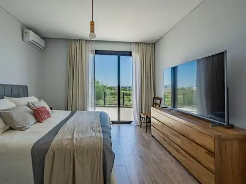 Casa en Venta en Puertos - Barrio Costas, USD 605.000