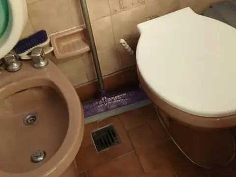 VIRGILIO 1300, Piso 1