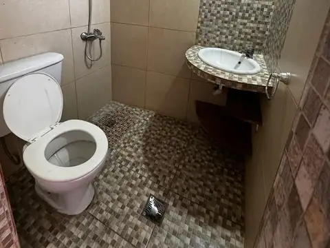 Prof Juan Carlos Bagnat 3300, Piso PB