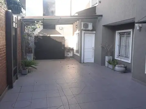 Casa - Venta - Argentina, La Matanza - Cabo Alberto Hugo Vacca 200