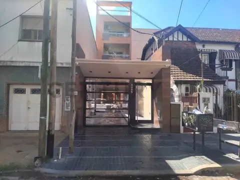 JUAN B ALBERDI 4400, Piso 0