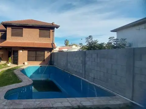 CHALET A LA VENTA EN ADROGUE