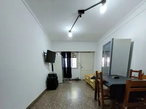 Depto Tipo Casa en Venta 35 años