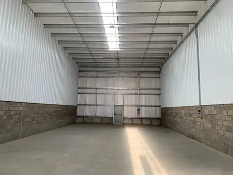 Galpon en Alquiler A Estrenar