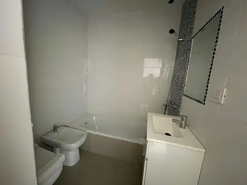 Casa 3 ambientes con 2 baños