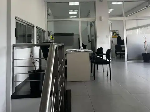 Colectora y Av. Sorrento