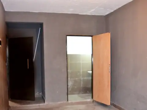 Cochera en Venta de 7  mts largo x 3  mts ancho