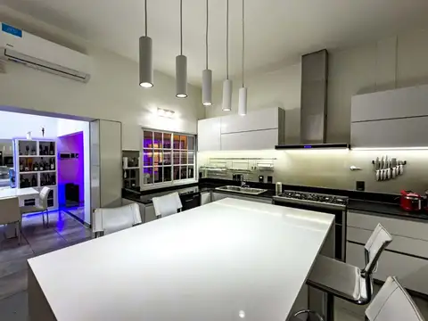 Casa en Venta en Boedo, USD 595.000