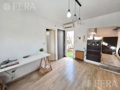 Depto Tipo Casa en Venta de 2 ambientes
