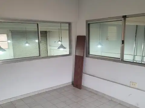 Alferez Hipólito Bouchard 4200