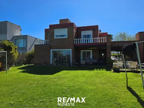 Pago Chico Los Fresnos 100