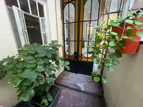 Depto Tipo Casa en Venta en Boedo, USD 150.000