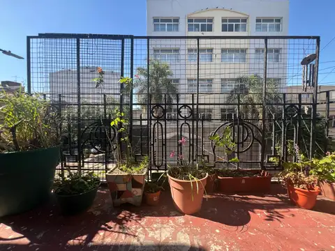 Depto Tipo Casa en Venta de 7 ambientes