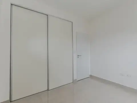 Venta Caseros Centro Departamento 2 Ambientes Oportunidad