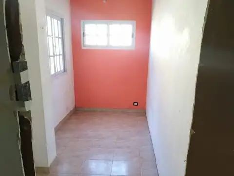 Terreno en Venta en Villa Luzuriaga, USD 89.000