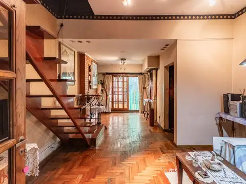 Profesor Juan Pizzurno 900