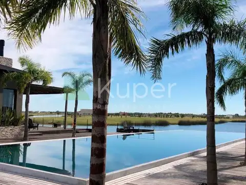 Terreno en Venta de 856,0 m2