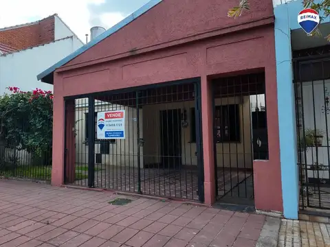 CASA EN VENTA 4 AMBIENTES EN DON BOSCO, QUILMES