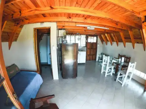 Depto Tipo Casa en Venta con 1 cocheras