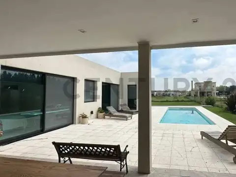 Casas en venta en Haras del Sur II