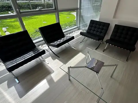 Oficina en Alquiler 25 años