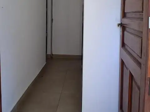 En Venta- Casa 2 Habitaciones Sobre Calle Carbo