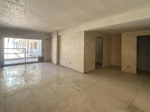 Manuel Ugarte 2504 - 204