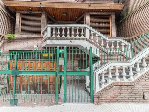 Venta Terreno de 8.66m x 27.02m - Planta baja   9 pisos - a metros de Av. Pedro Goyena - Caballito