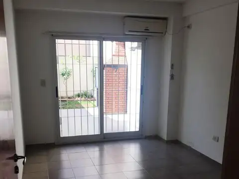 Depto Tipo Casa en Alquiler 10 años