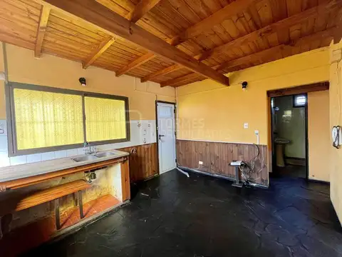 Casa 3 Ambientes con Parque y Cochera en Las Dalias – Mar del Plata