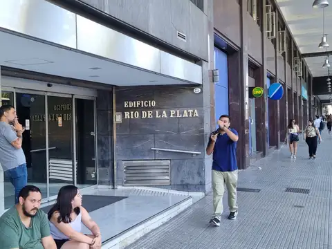 Av Paseo Colon 200, Piso 3