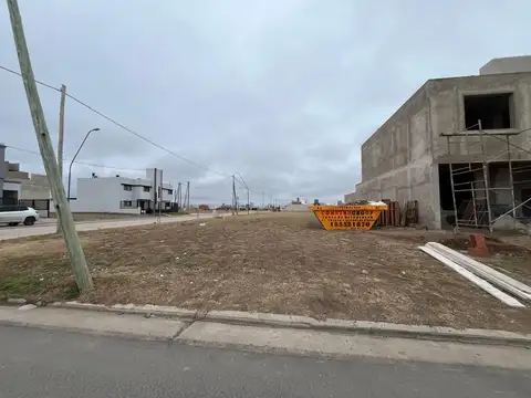 Terreno en Venta de 304,0 m2