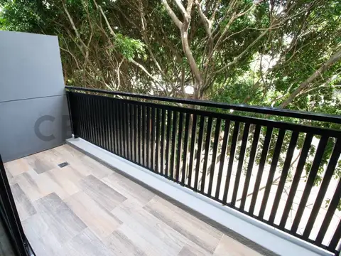 CHARLONE 900, Piso 0