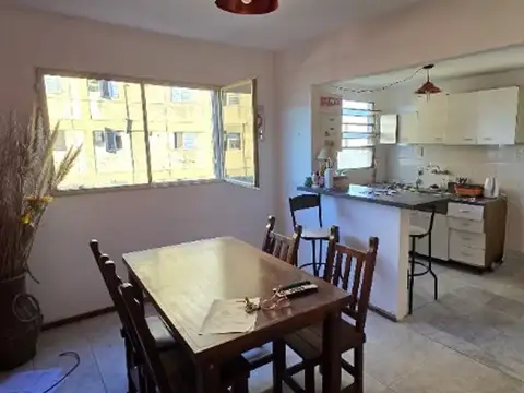 Venta Departamento 2 dormitorios Esp y Hospitales