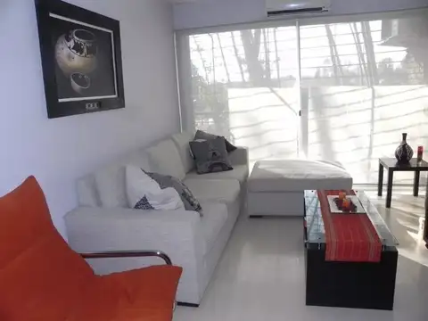 19 DE JUNIO 1000, Piso 3