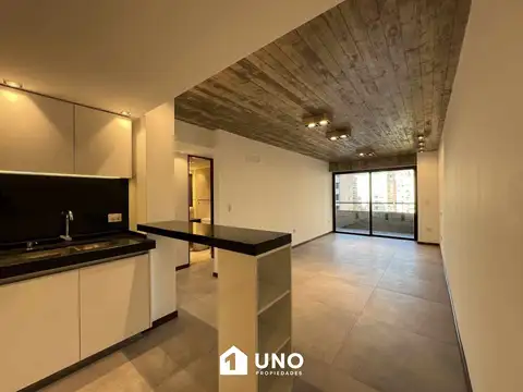 9 de Julio y Mitre - Ultimo Dpto de 3 Dormitorios Externo. Cochera disponible.