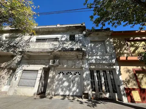 Depto Tipo Casa 4 ambientes con 1 baño