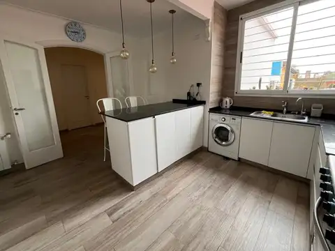 PH en venta - 4 Dormitorios 2 Baños - 320mts2 - Villa Urquiza