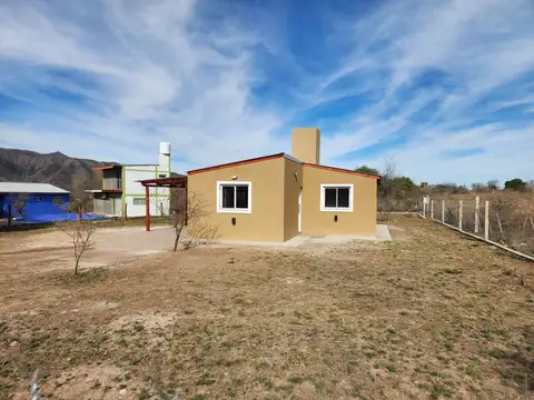 Casa a la venta en Bialet Masse. (C409)