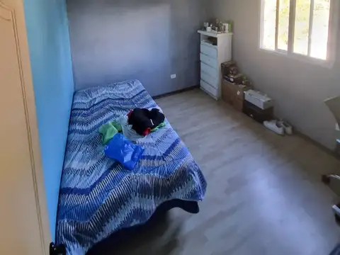 CASA DE 4 AMBIENTES CON PILETA EN MALVINAS ARGENTINAS